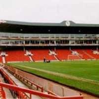 Kursi Highbury Tidak Dijual 